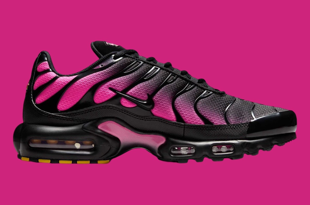 Nike Air Max Plus, Nike - 耐克 Air Max Plus "黑/粉 "2025 年春季發佈