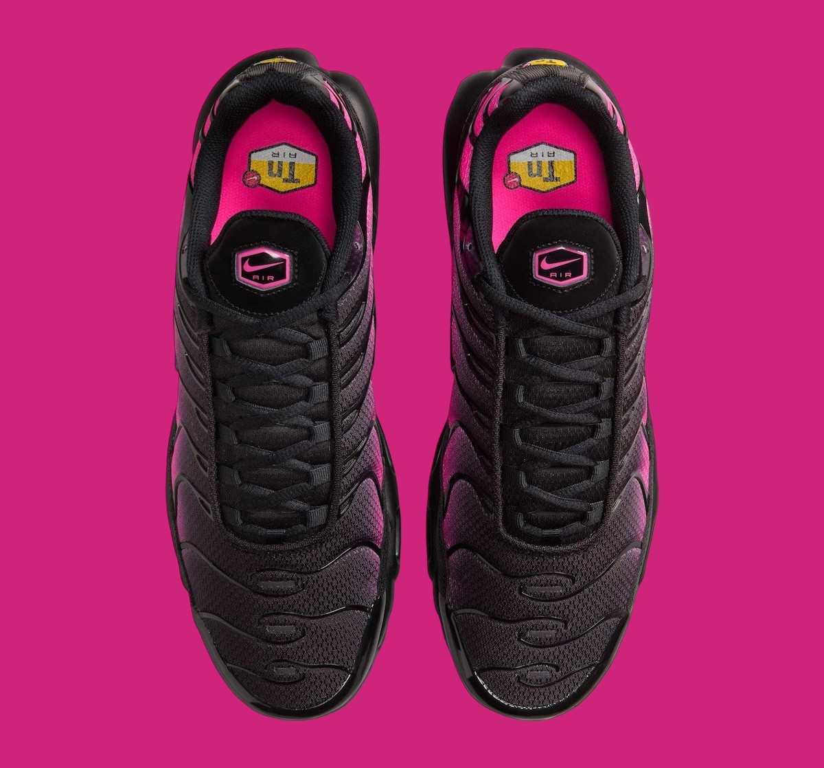 Nike Air Max Plus, Nike - 耐克 Air Max Plus "黑/粉 "2025 年春季發佈