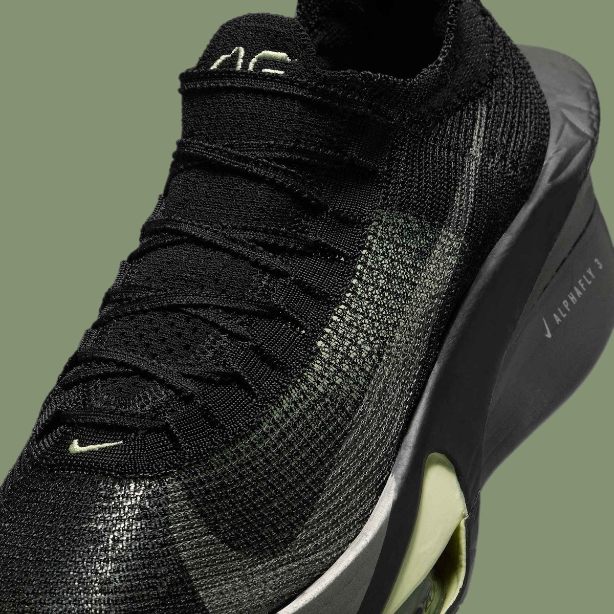 耐克 AlphaFly 3 在 2025 年馬拉松賽季採用隱身黑配色 Nike AlphaFly 3, Nike - 耐克 AlphaFly 3 在 2025 年馬拉松賽季採用隱身黑配色