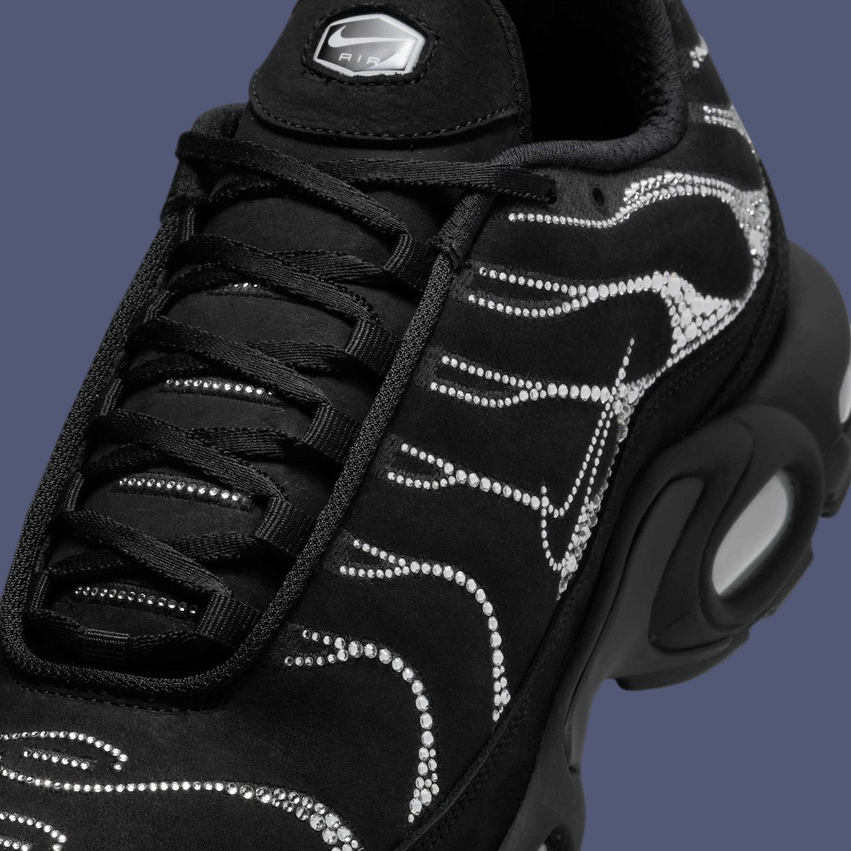 Nike Air Max Plus, Nike Air Max, Nike, Foot Locker - 施華洛世奇 x 耐克 Air Max Plus "月光 "將於 2024 年 12 月發佈