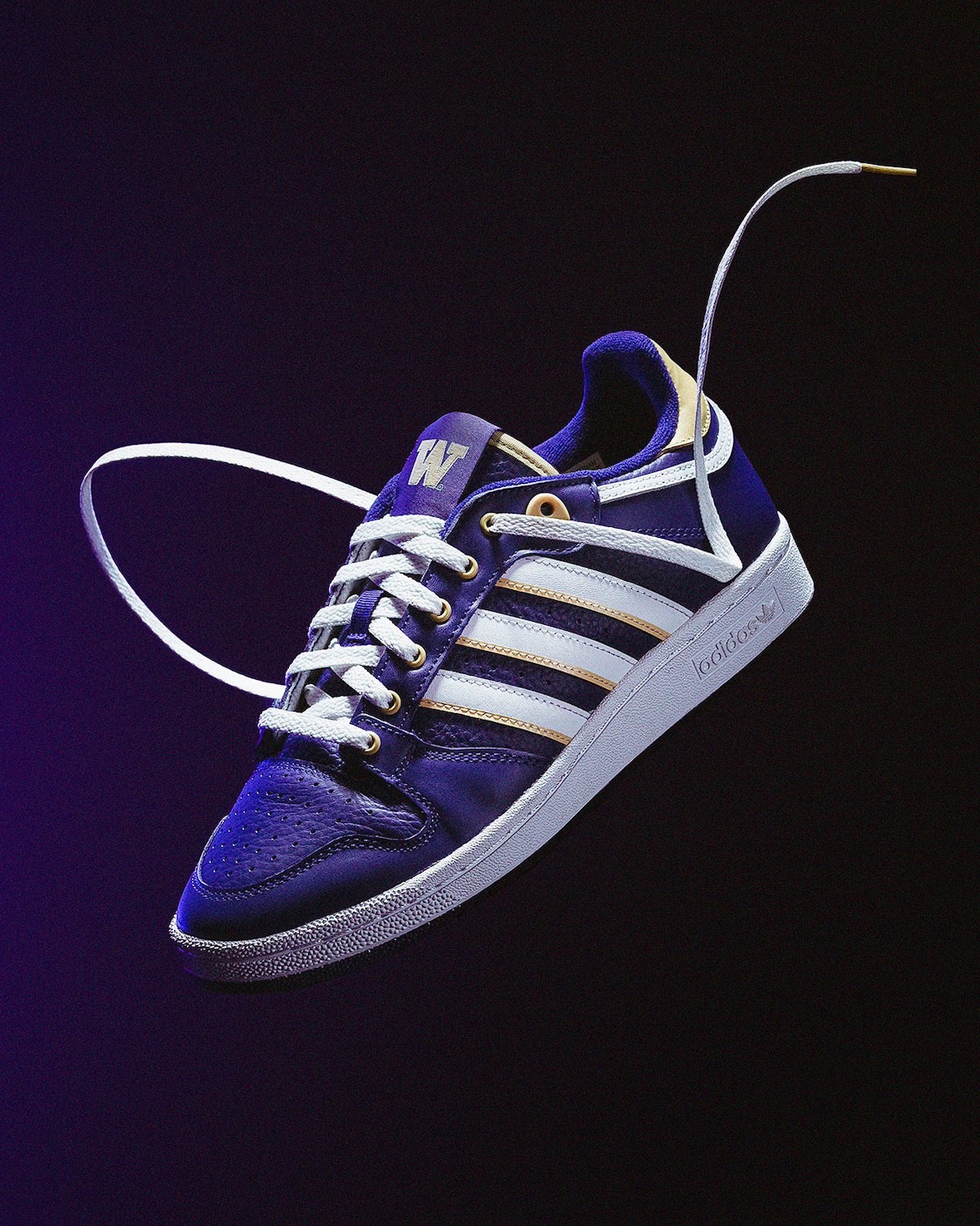 阿迪達斯百年 85 低幫 "學院包 "現已上市(2024 年 11 月) adidas Centennial 85 Low, adidas - 阿迪達斯百年 85 低幫 "學院包 "現已上市(2024 年 11 月)
