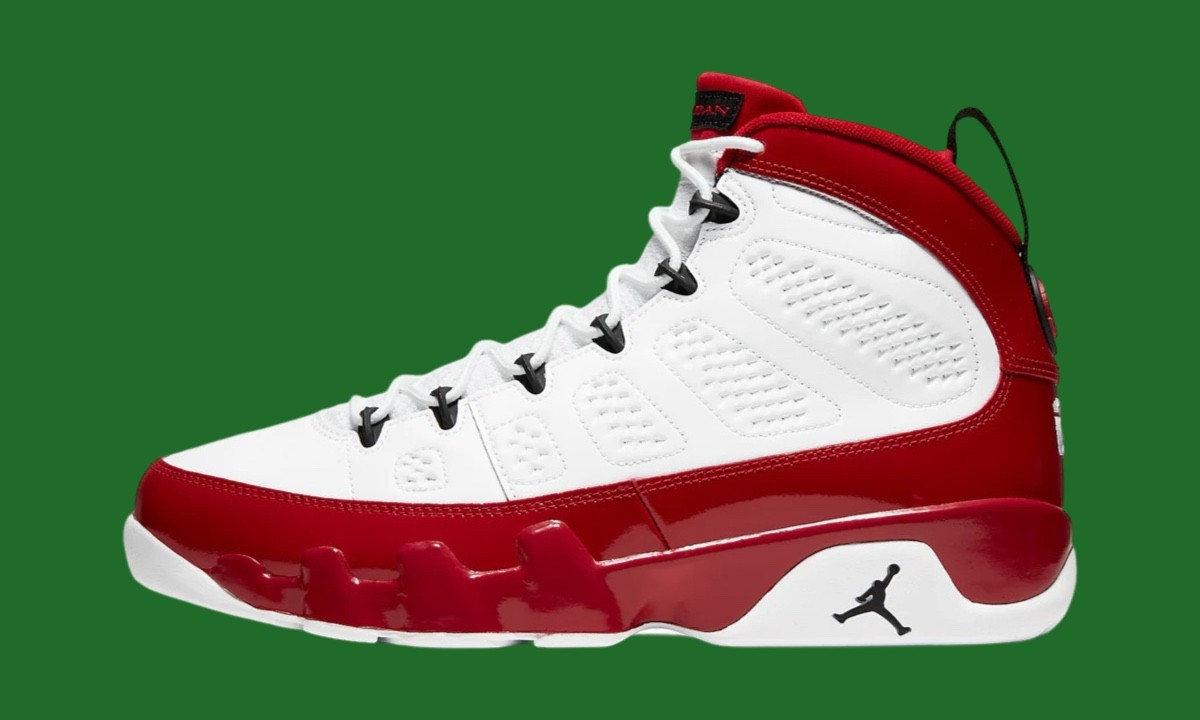 Community Poll, Air Jordan 9, Air Jordan 11 Cherry, Air Jordan 11, Air Jordan 1 - 更好的發佈：Air Jordan 9 "運動紅 "還是 Air Jordan 11 "大學紅"