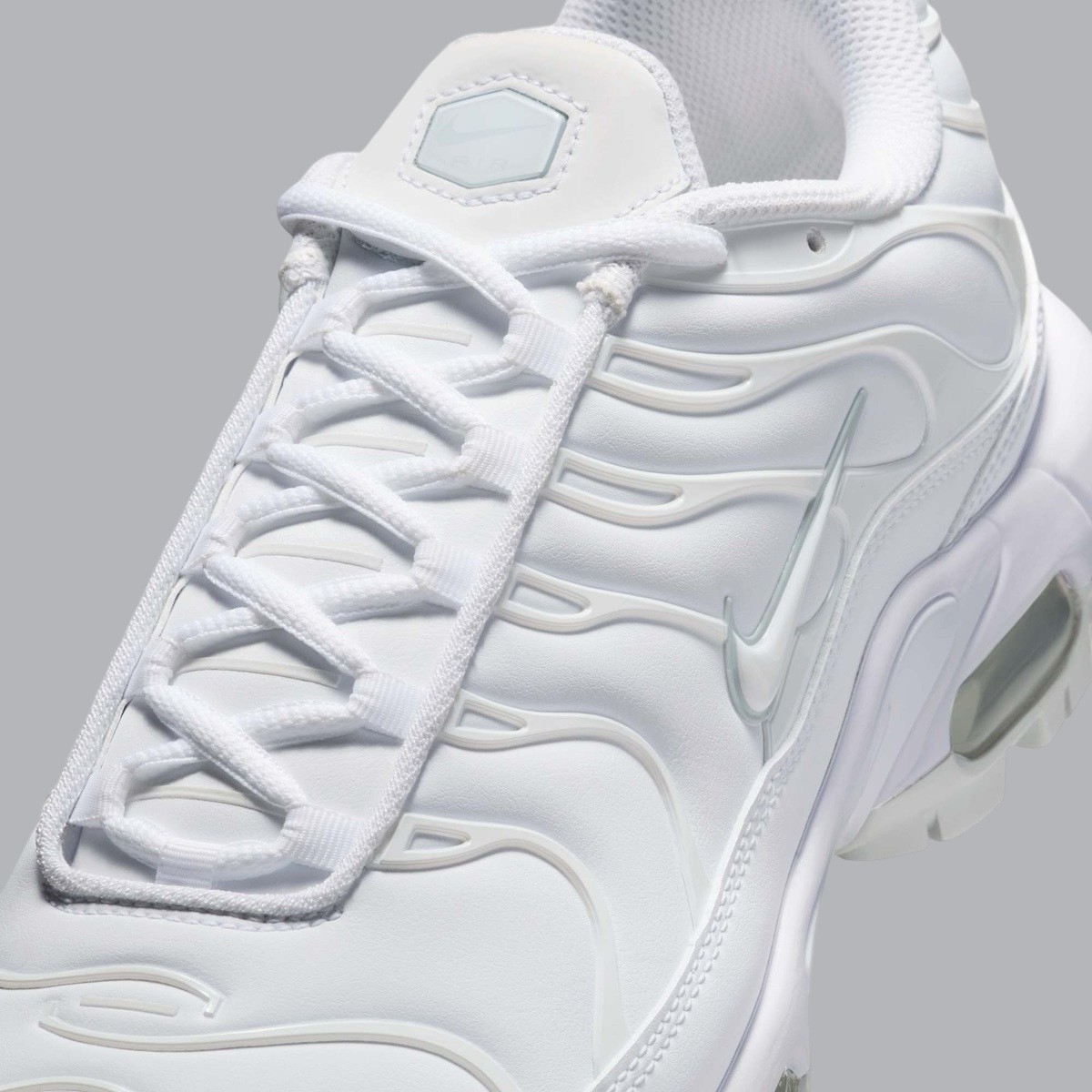 Nike Air Max Plus, Nike - 耐克 Air Max Plus Golf "三重白 "2025 年春季發佈