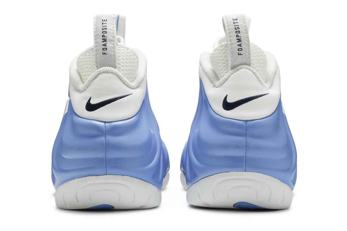 耐克 Air Foamposite Pro "大學藍 "將於 2026 年 3 月回歸 Nike Air Foamposite Pro, Nike - 耐克 Air Foamposite Pro "大學藍 "將於 2026 年 3 月回歸