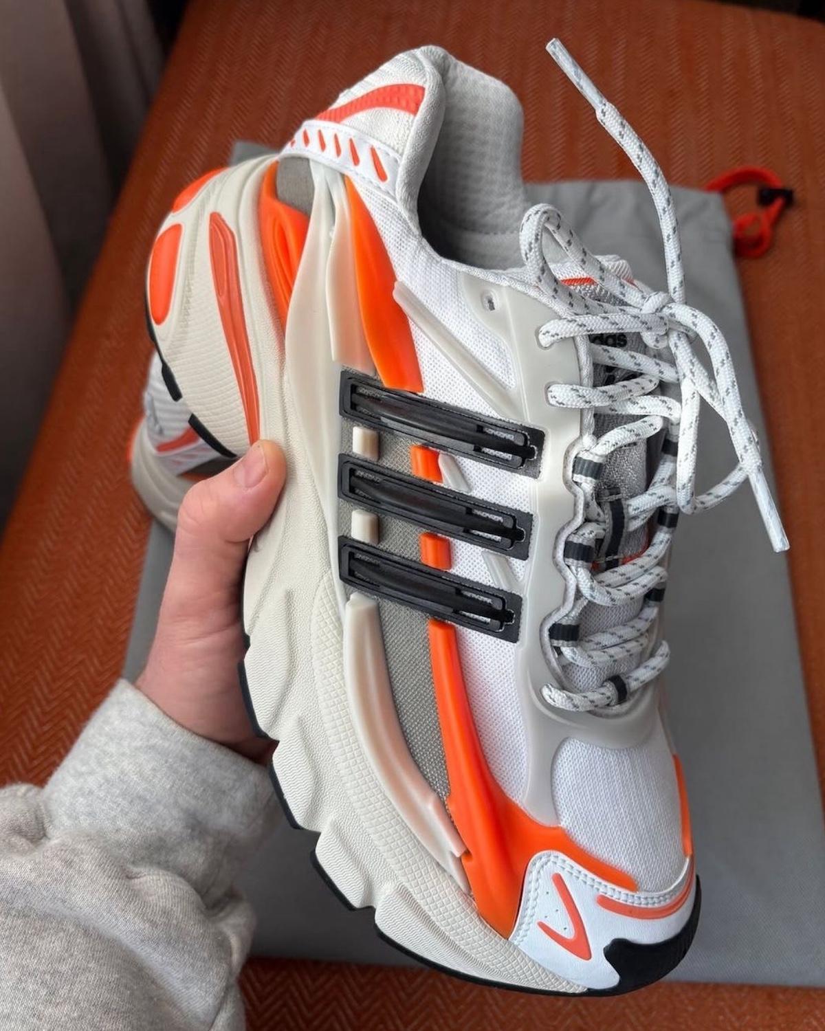 Pharrell x adidas Adistar Jellyfish 將於 2025 年 8 月發佈 Pharrell Williams, adidas Adistar Jellyfish, adidas - Pharrell x adidas Adistar Jellyfish 將於 2025 年 8 月發佈