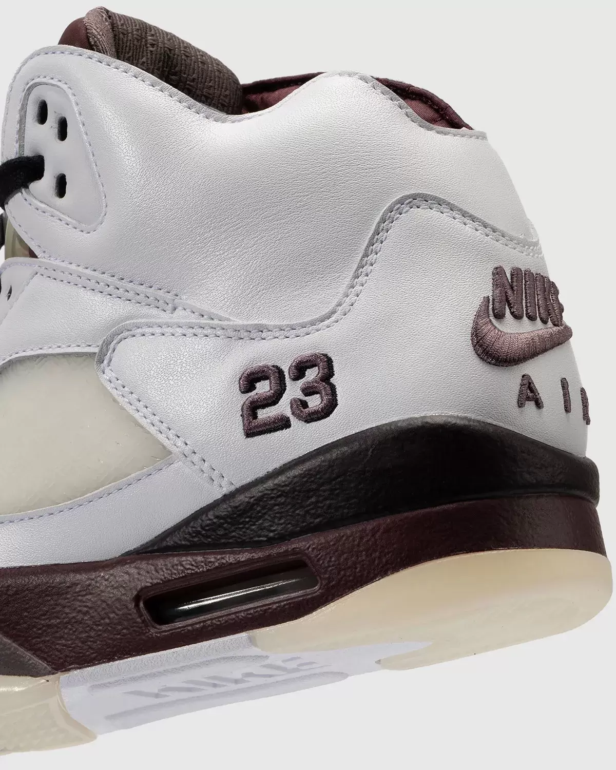如何購買 A Ma Maniere x Air Jordan 5 "Black Collective" (2025) Air Jordan 5, Air Jordan, A Ma Maniere - 如何購買 A Ma Maniere x Air Jordan 5 "Black Collective" (2025)