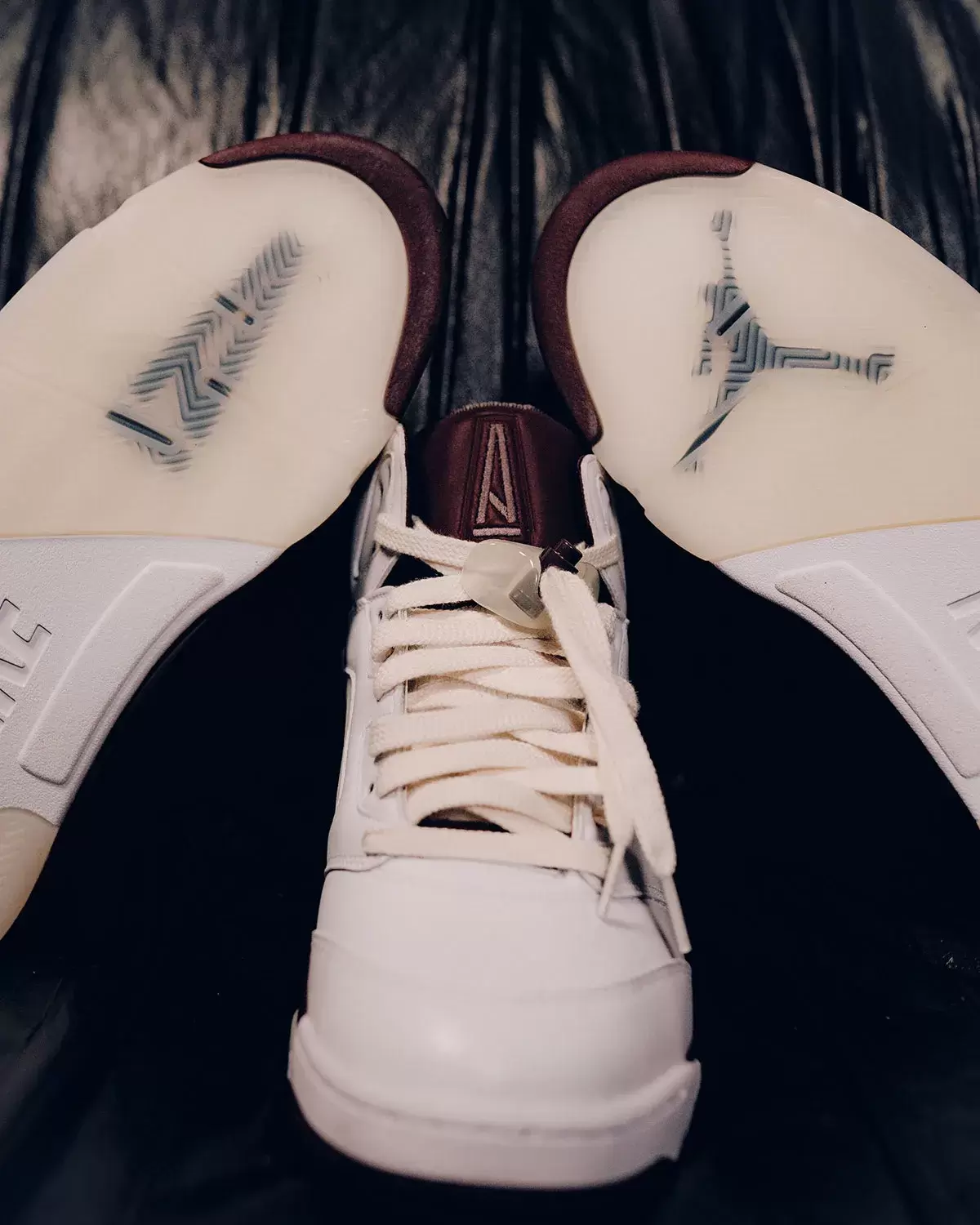 如何購買 A Ma Maniere x Air Jordan 5 "Black Collective" (2025) Air Jordan 5, Air Jordan, A Ma Maniere - 如何購買 A Ma Maniere x Air Jordan 5 "Black Collective" (2025)