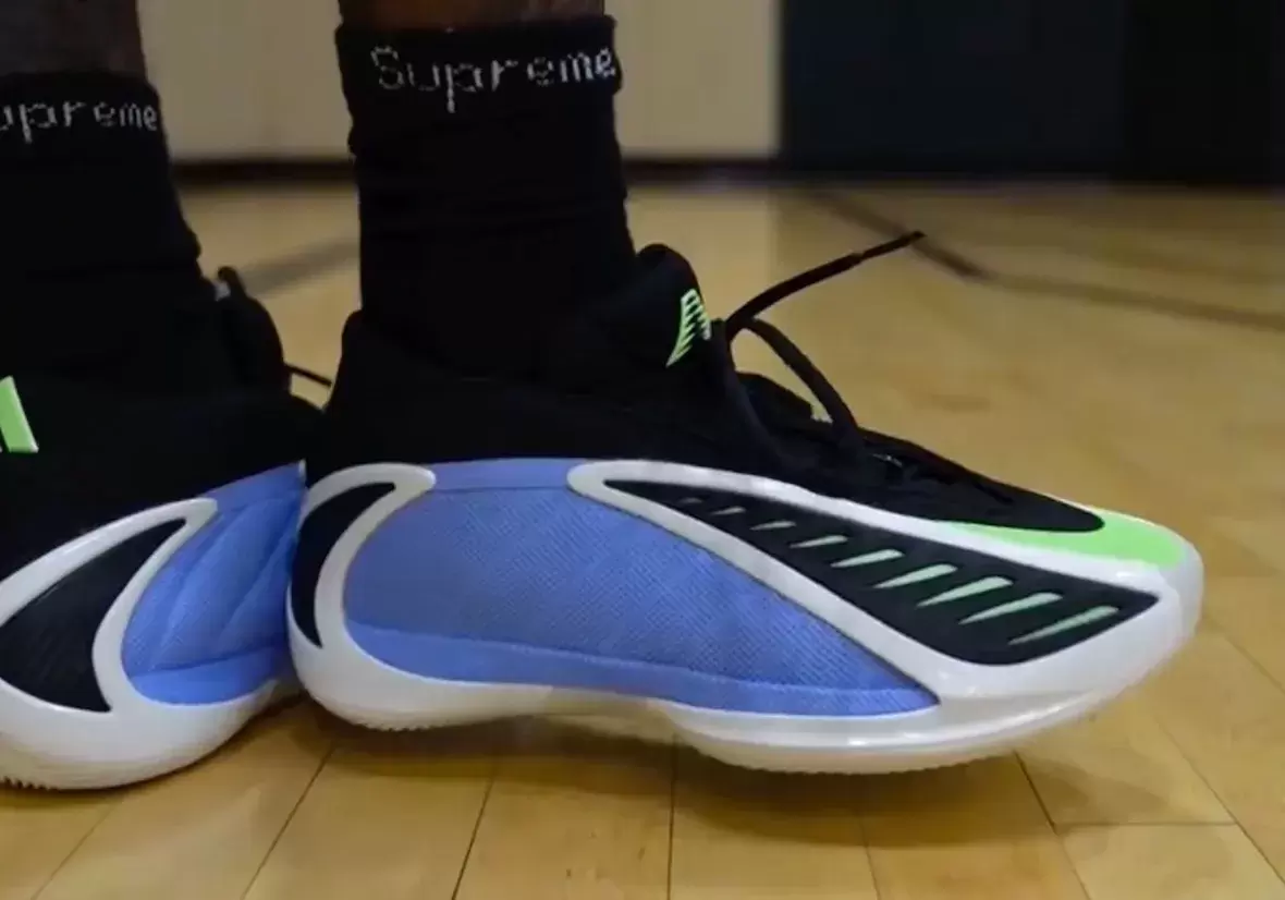 阿迪達斯安東尼-愛德華茲 2 "藍色融合 "10 月 25 日發佈 Anthony Edwards, adidas Anthony Edwards 2, adidas AE 2, adidas - 阿迪達斯安東尼-愛德華茲 2 "藍色融合 "10 月 25 日發佈