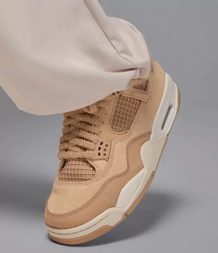 第一印象:Air Jordan 4 "Cozy Girl" (2025) Nike, Air Jordan 4, Air Jordan - 第一印象:Air Jordan 4 "Cozy Girl" (2025)