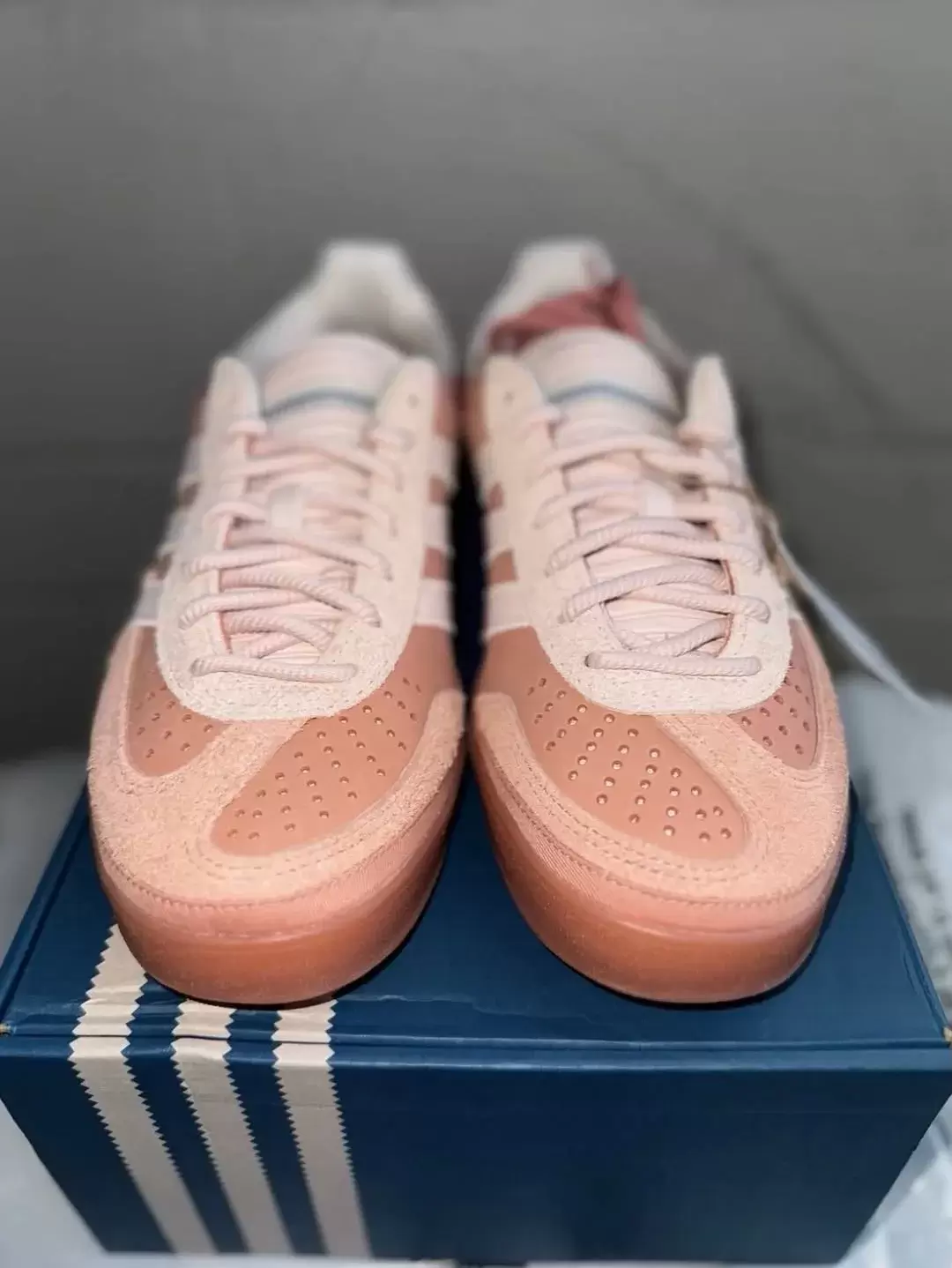 Bad Bunny x adidas Gazelle Indoor "Cabo Rojo" 7 月 26 日發佈 Bad Bunny, adidas Gazelle, adidas - Bad Bunny x adidas Gazelle Indoor "Cabo Rojo" 7 月 26 日發佈