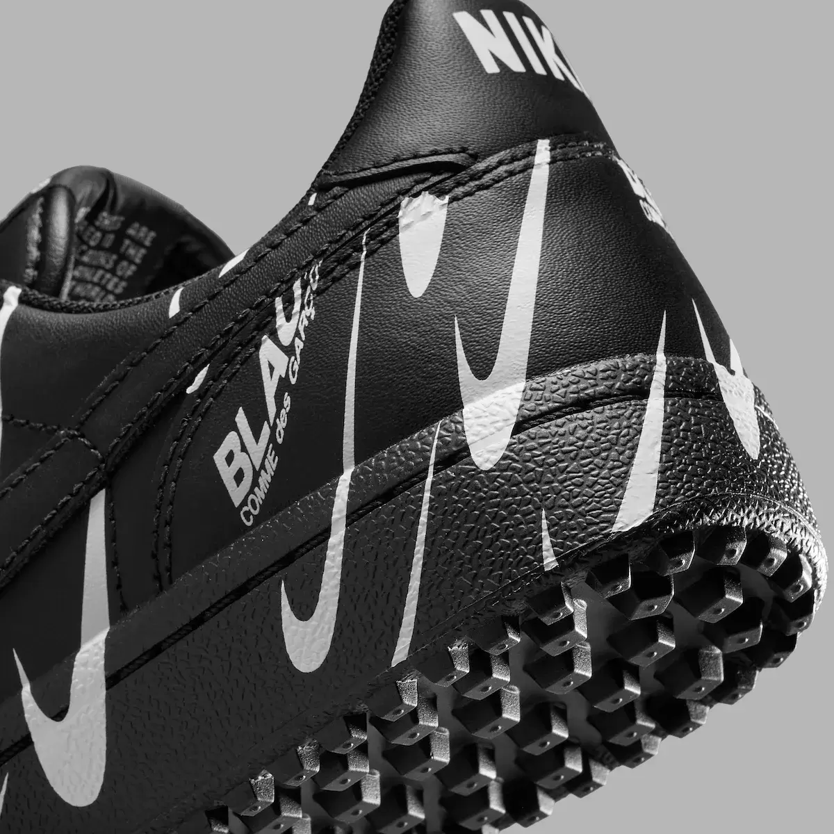 Comme des Garçons BLACK x Nike Field General 82 的官方照片 Nike Field General, Nike, Comme des Garcons - Comme des Garçons BLACK x Nike Field General 82 的官方照片