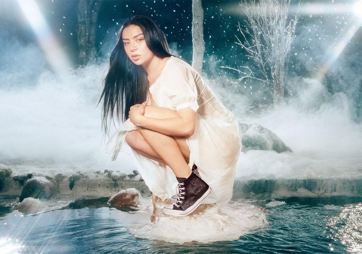 Charli XCX Converse By You 節目 8 月 5 日上市 Converse Chuck Taylor, Converse - Charli XCX Converse By You 節目 8 月 5 日上市