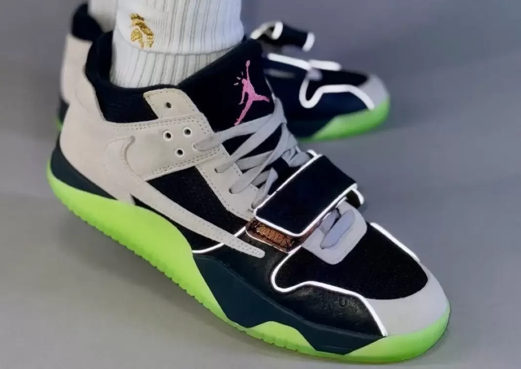 Travis Scott, Jordan Jumpman Jack - Chase B x Travis Scott x Jordan Jumpman Jack 將於 2025 年 10 月發佈