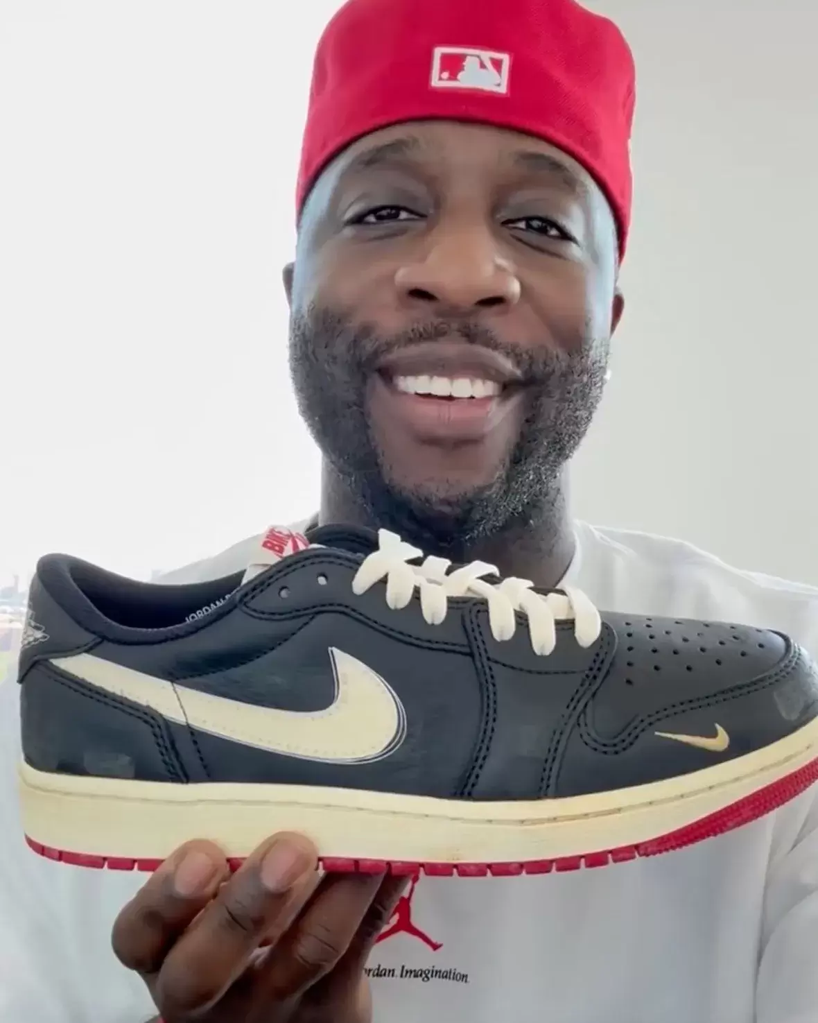 奈傑爾-希爾維斯特 x Air Jordan 1 Low OG "Better With Time" 2025 年 8 月發佈 Nigel Sylvester x Air Jordan 1, Nigel Sylvester, Air Jordan 1 Low, Air Jordan 1 - 奈傑爾-希爾維斯特 x Air Jordan 1 Low OG "Better With Time" 2025 年 8 月發佈