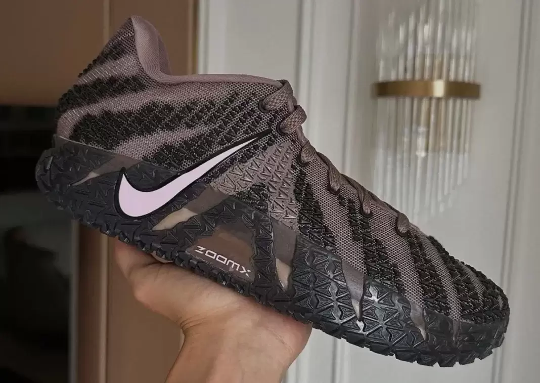 Nike Ja 3, Nike, Ja Morant - 耐克 Ja 3 "貂棕色 "2025 年 10 月發佈