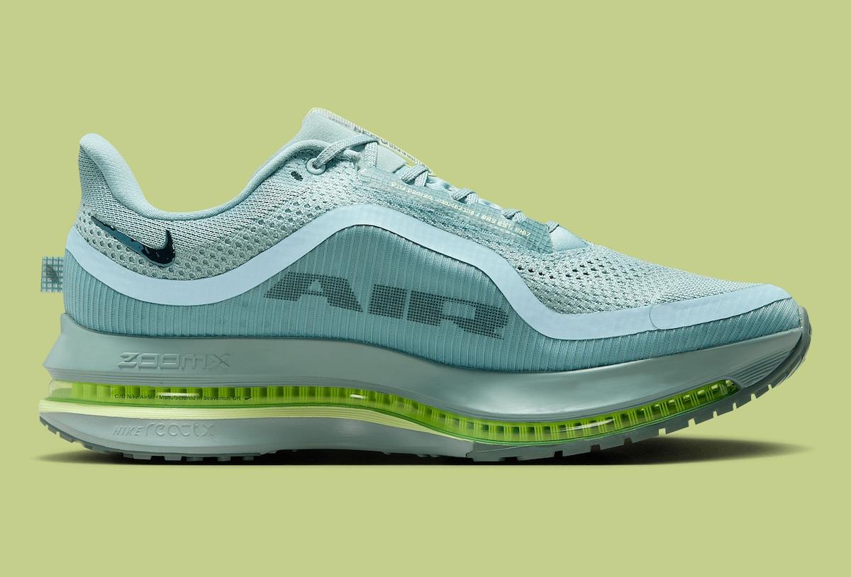 耐克 Pegasus Premium "大炮 "採用伏特配色 Nike Pegasus Premium, Nike - 耐克 Pegasus Premium "大炮 "採用伏特配色
