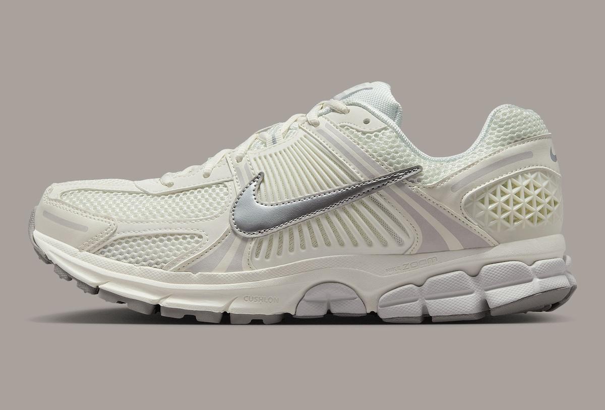 耐克 Zoom Vomero 5 "Sail "配備金屬菱形圖案 Nike Zoom Vomero 5, Nike - 耐克 Zoom Vomero 5 "Sail "配備金屬菱形圖案