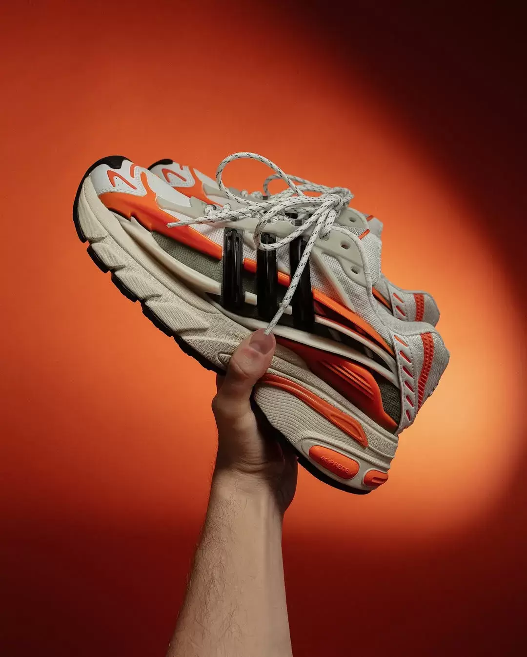 Pharrell x adidas Adistar Jellyfish 將於 2025 年 8 月發佈 Pharrell Williams, adidas Adistar Jellyfish, adidas - Pharrell x adidas Adistar Jellyfish 將於 2025 年 8 月發佈