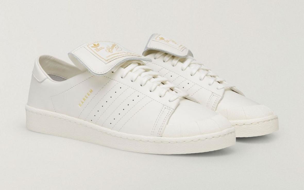 威利-查瓦里亞 x 阿迪達斯賈巴爾低幫鞋 "米白色/金色 "亮相 Willy Chavarria, Off-White, adidas Jabbar, adidas - 威利-查瓦里亞 x 阿迪達斯賈巴爾低幫鞋 "米白色/金色 "亮相