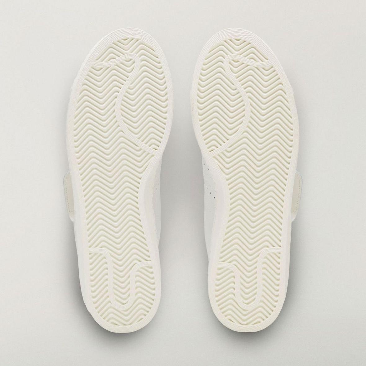 威利-查瓦里亞 x 阿迪達斯賈巴爾低幫鞋 "米白色/金色 "亮相 Willy Chavarria, Off-White, adidas Jabbar, adidas - 威利-查瓦里亞 x 阿迪達斯賈巴爾低幫鞋 "米白色/金色 "亮相
