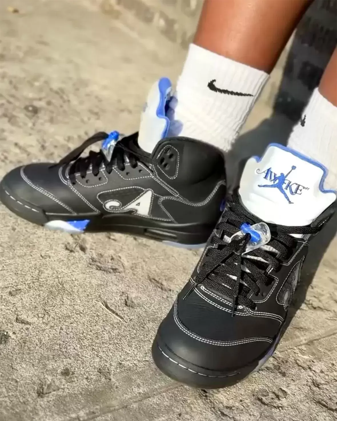Awake NY x Air Jordan 5 "快艇藍 "8月30日發佈 Awake NY, Air Jordan 5, Air Jordan - Awake NY x Air Jordan 5 "快艇藍 "8月30日發佈