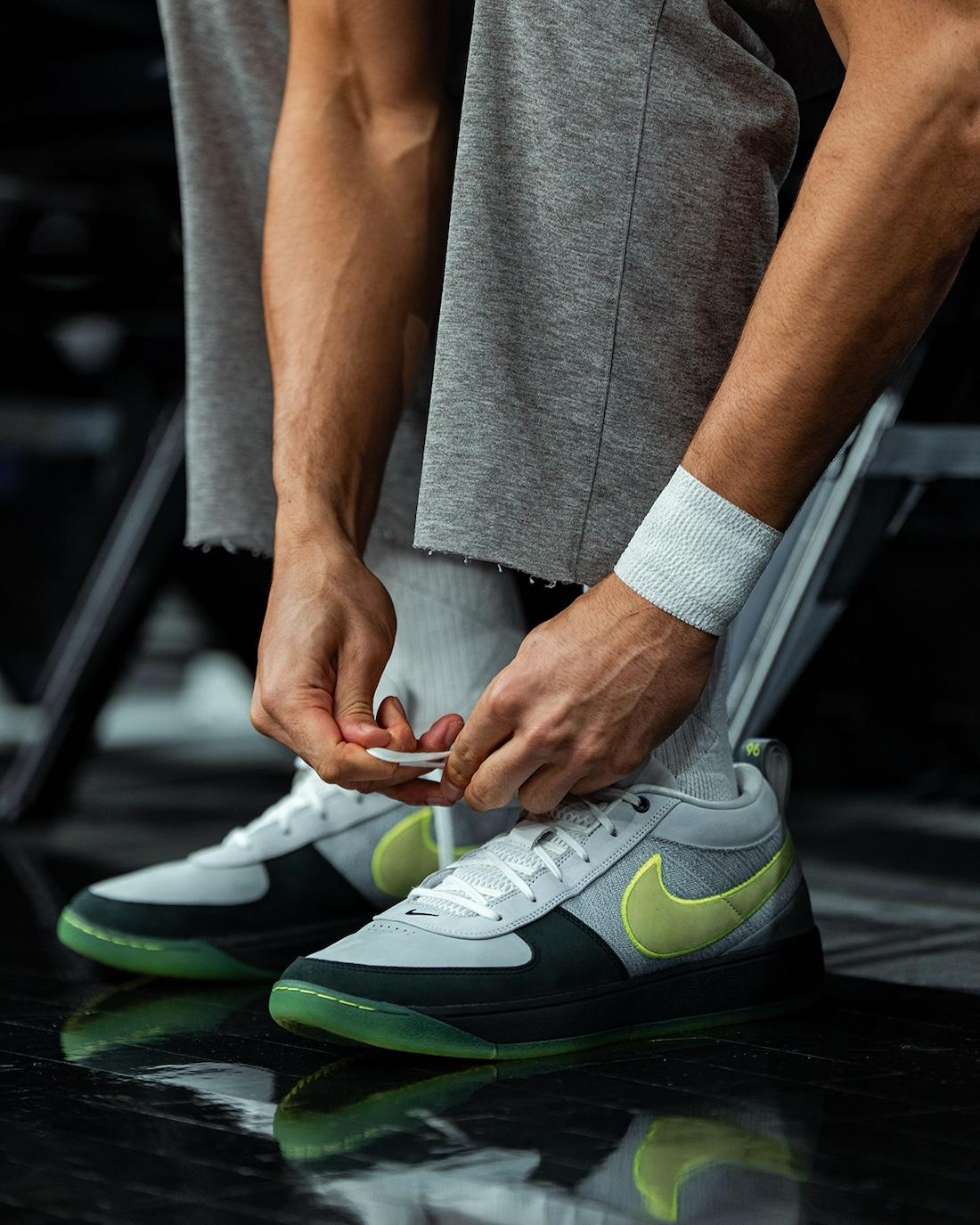 耐克圖書 1 "霓虹 "2025 年 9 月發佈 Nike Book 1, Nike, Devin Booker - 耐克圖書 1 "霓虹 "2025 年 9 月發佈
