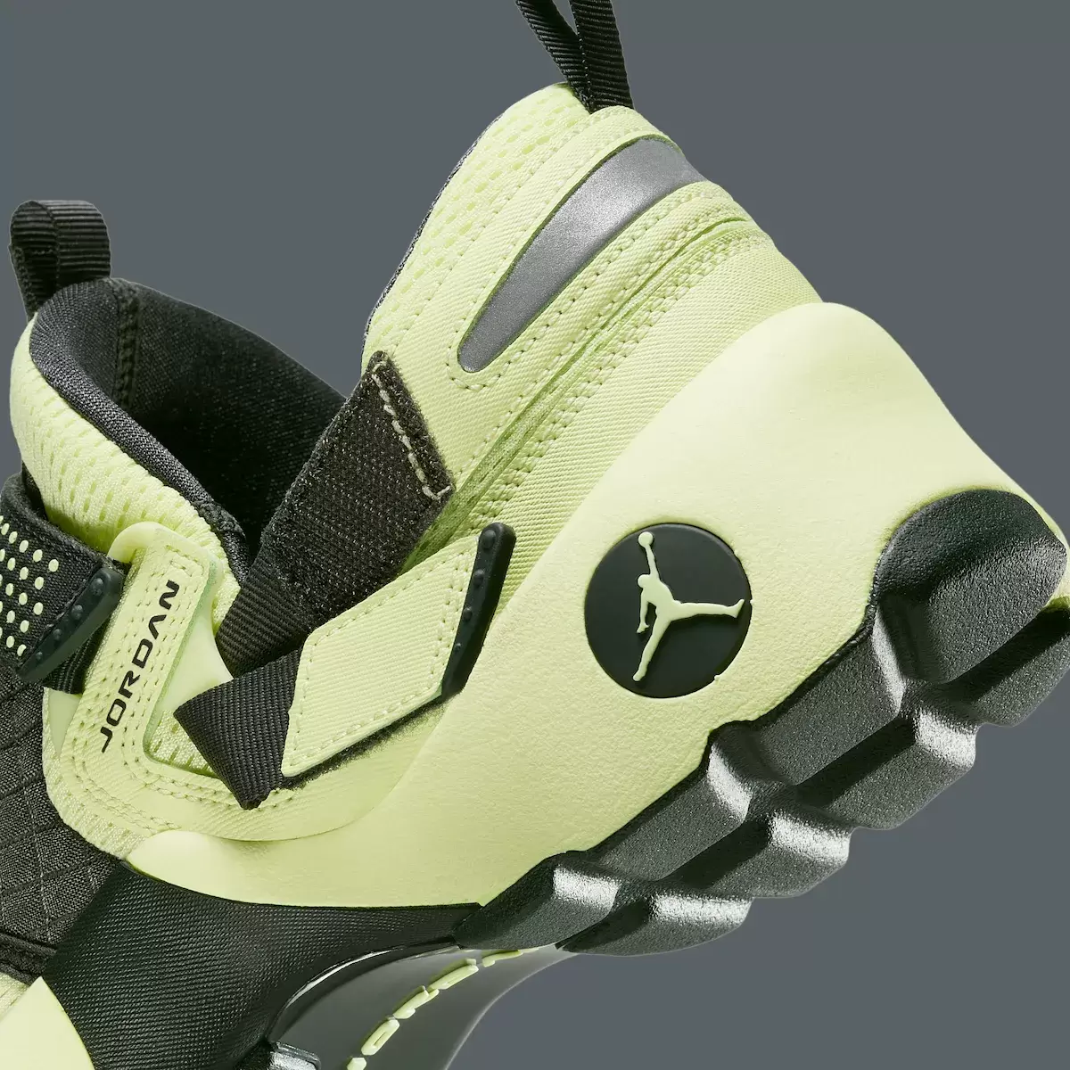喬丹跑鞋 LX "夜光綠 "9 月 3 日發佈 Nike, Jordan Trunner LX, Jordan Trunner, Air Jordan - 喬丹跑鞋 LX "夜光綠 "9 月 3 日發佈