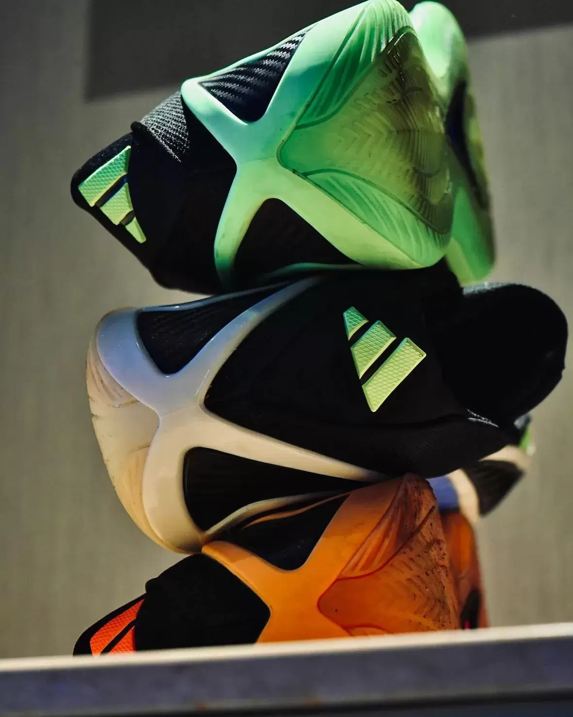 阿迪達斯安東尼-愛德華茲 2 大膽配色亮相 Anthony Edwards, adidas Anthony Edwards 2, adidas AE 2, adidas - 阿迪達斯安東尼-愛德華茲 2 大膽配色亮相