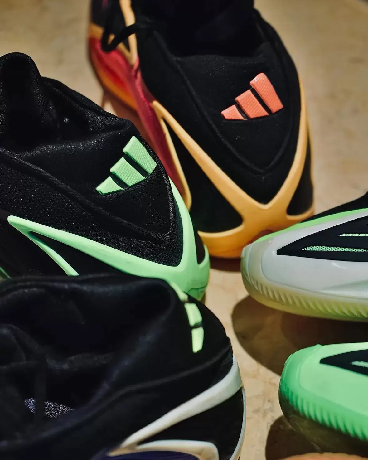 阿迪達斯安東尼-愛德華茲 2 大膽配色亮相 Anthony Edwards, adidas Anthony Edwards 2, adidas AE 2, adidas - 阿迪達斯安東尼-愛德華茲 2 大膽配色亮相