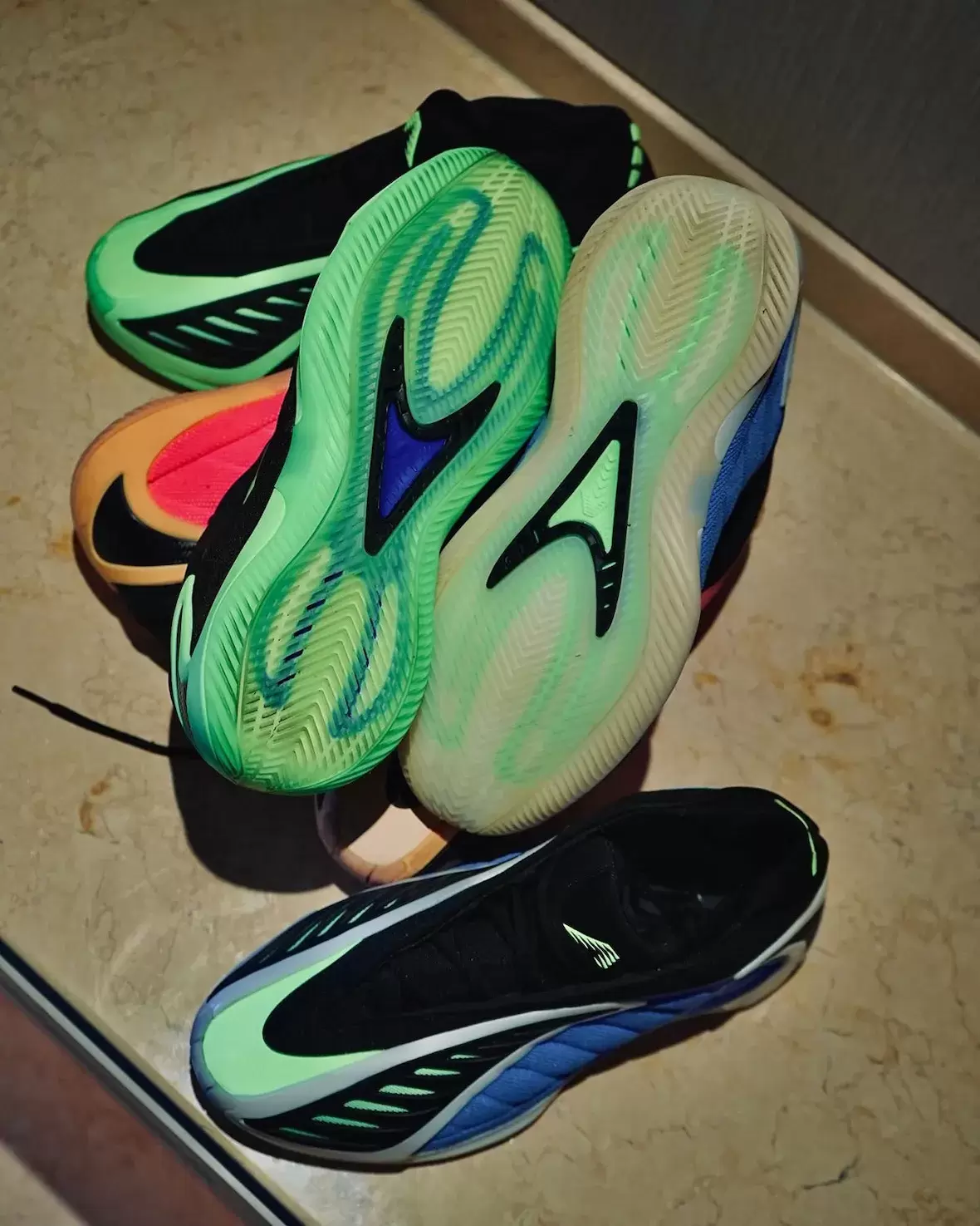 阿迪達斯安東尼-愛德華茲 2 大膽配色亮相 Anthony Edwards, adidas Anthony Edwards 2, adidas AE 2, adidas - 阿迪達斯安東尼-愛德華茲 2 大膽配色亮相