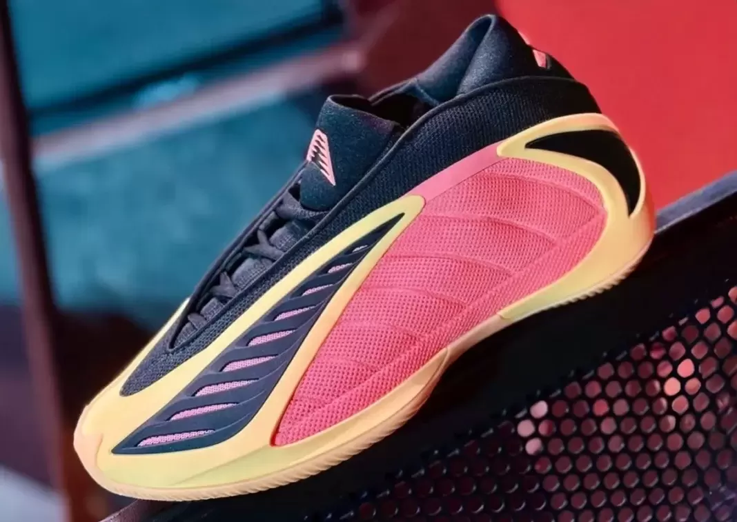 Anthony Edwards, adidas Anthony Edwards 2, adidas AE 2, adidas - 阿迪達斯-安東尼-愛德華茲 2 "與愛同行 "10 月 4 日發佈