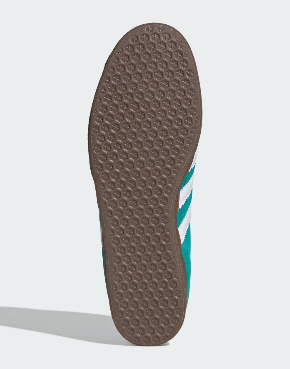 阿迪達斯 Gazelle 系列慶祝第 25/26 屆足球賽第三場球衣發佈 adidas Gazelle, adidas - 阿迪達斯 Gazelle 系列慶祝第 25/26 屆足球賽第三場球衣發佈