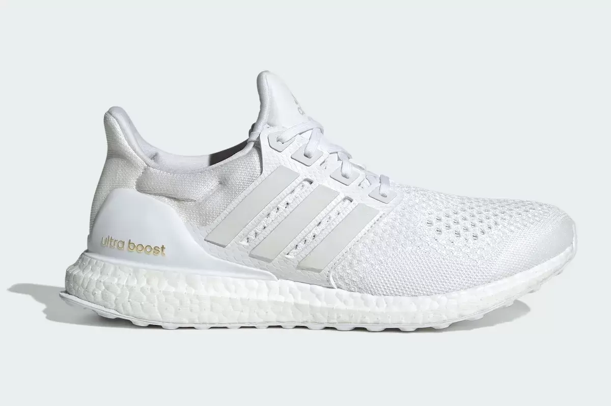 阿迪達斯 Ultraboost 1.0 "三重白 "十周年回歸 Sneakers, Kanye West, adidas Ultra Boost, adidas - 阿迪達斯 Ultraboost 1.0 "三重白 "十周年回歸