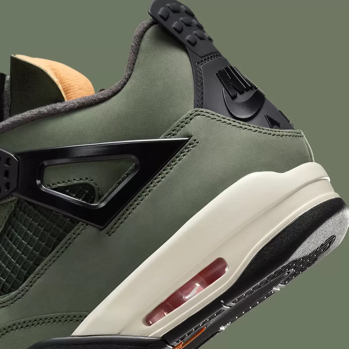 Undefeated x Air Jordan 4 將於 8 月 28 日在 SNKRS 上發佈 Undefeated, Air Jordan 4 Undefeated, Air Jordan 4, Air Jordan - Undefeated x Air Jordan 4 將於 8 月 28 日在 SNKRS 上發佈