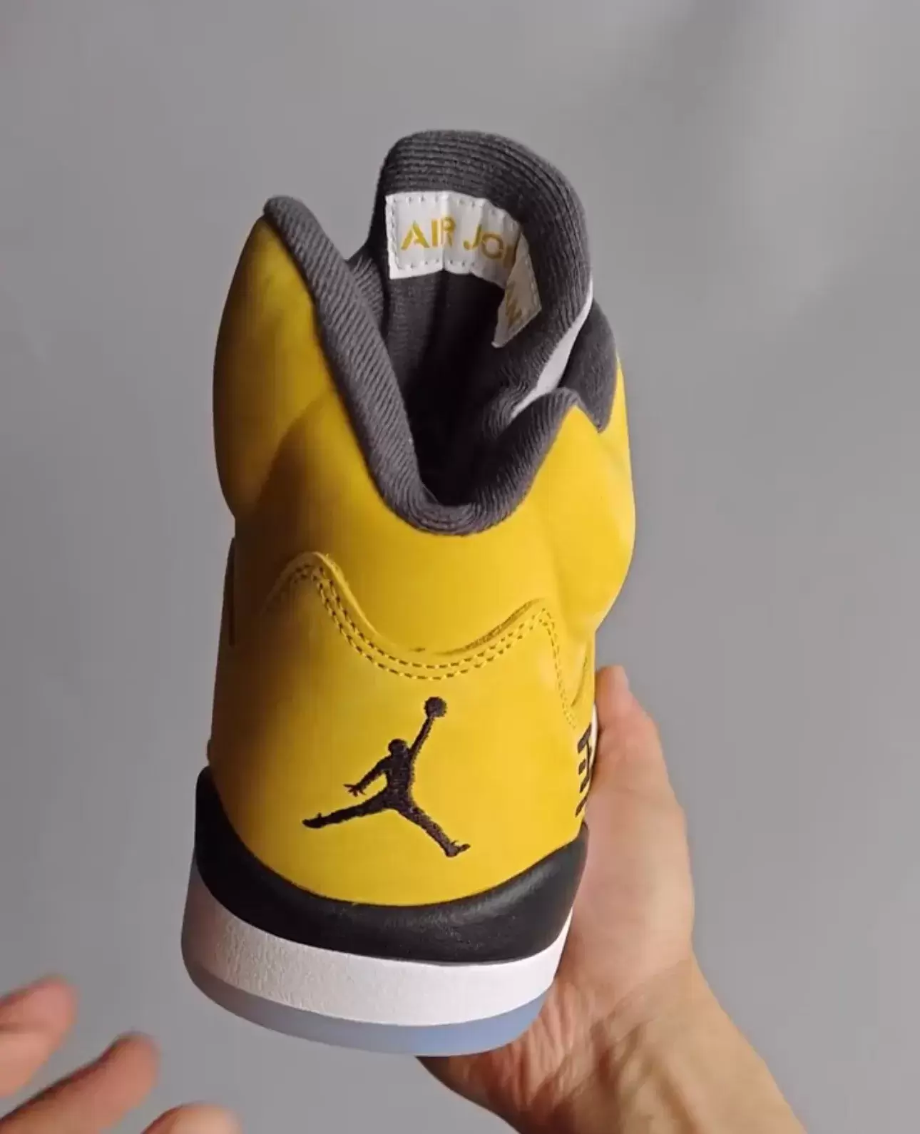 Nike, Air Jordan 5 Tokyo 23, Air Jordan 5, Air Jordan 4 - 空中喬丹 5 "東京 "2025 年 9 月回歸