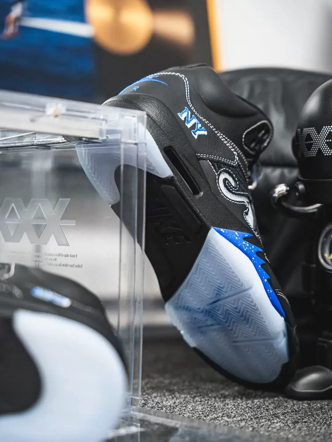 Awake NY x Air Jordan 5 "快艇藍 "8月30日發佈 Awake NY, Air Jordan 5, Air Jordan - Awake NY x Air Jordan 5 "快艇藍 "8月30日發佈