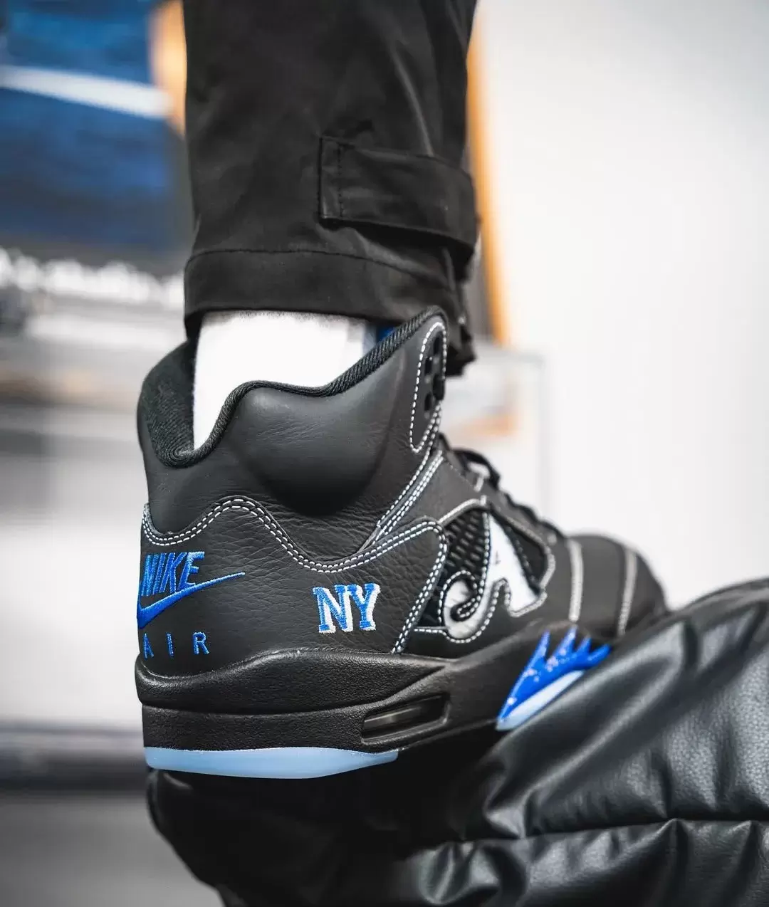 Awake NY x Air Jordan 5 "快艇藍 "8月30日發佈 Awake NY, Air Jordan 5, Air Jordan - Awake NY x Air Jordan 5 "快艇藍 "8月30日發佈