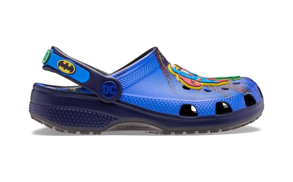 DC 的正義聯盟 x Crocs 經典木屐 2025 年 8 月發佈 Crocs - DC 的正義聯盟 x Crocs 經典木屐 2025 年 8 月發佈
