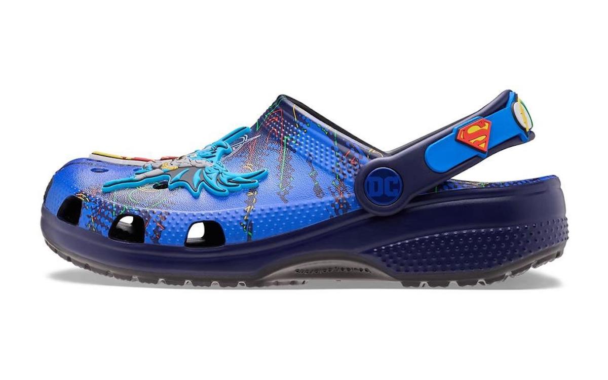 DC 的正義聯盟 x Crocs 經典木屐 2025 年 8 月發佈 Crocs - DC 的正義聯盟 x Crocs 經典木屐 2025 年 8 月發佈
