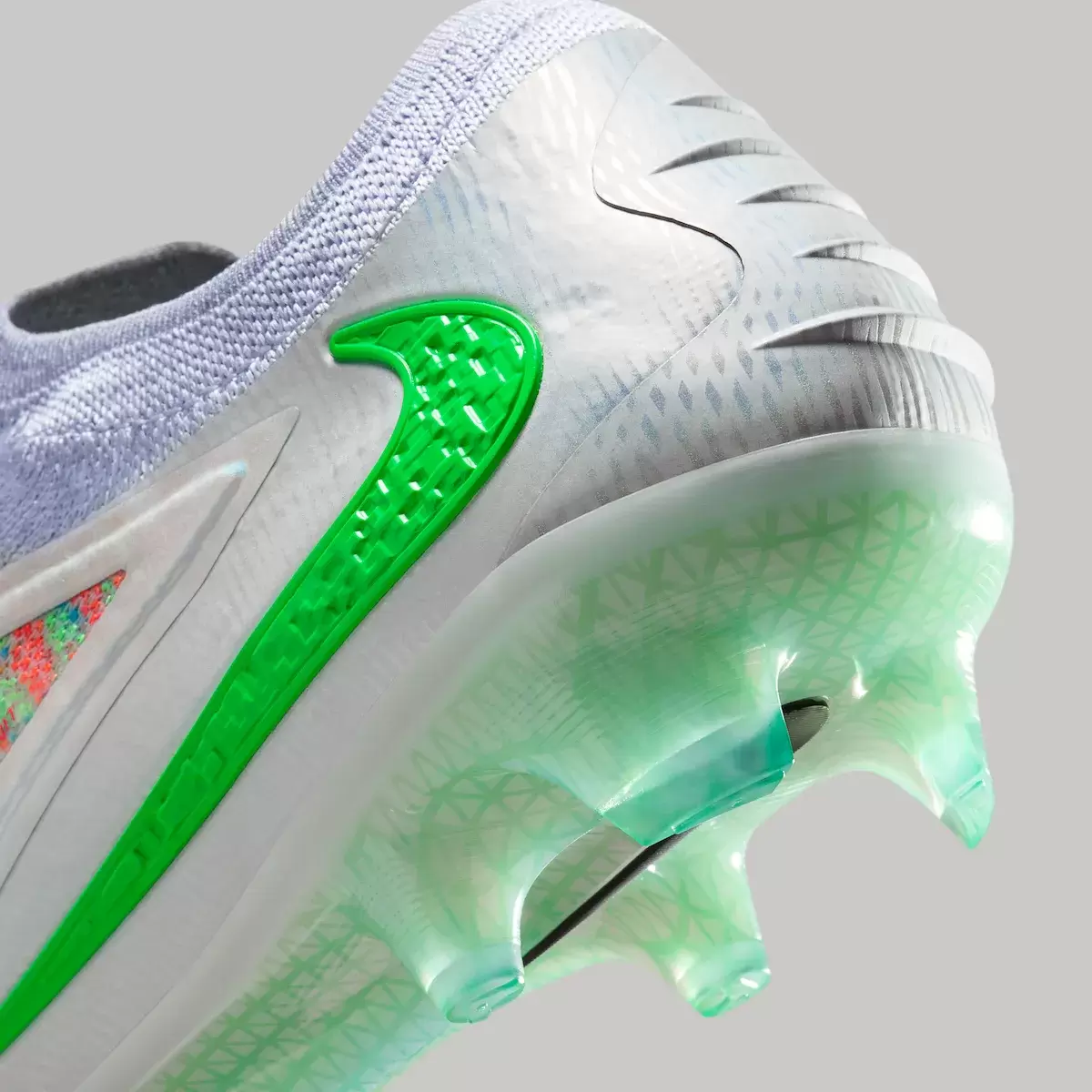 EA Sports FC 26 x Nike Phantom 6 Low Elite 於 2025 年秋季發佈 Nike Phantom 6, Nike - EA Sports FC 26 x Nike Phantom 6 Low Elite 於 2025 年秋季發佈