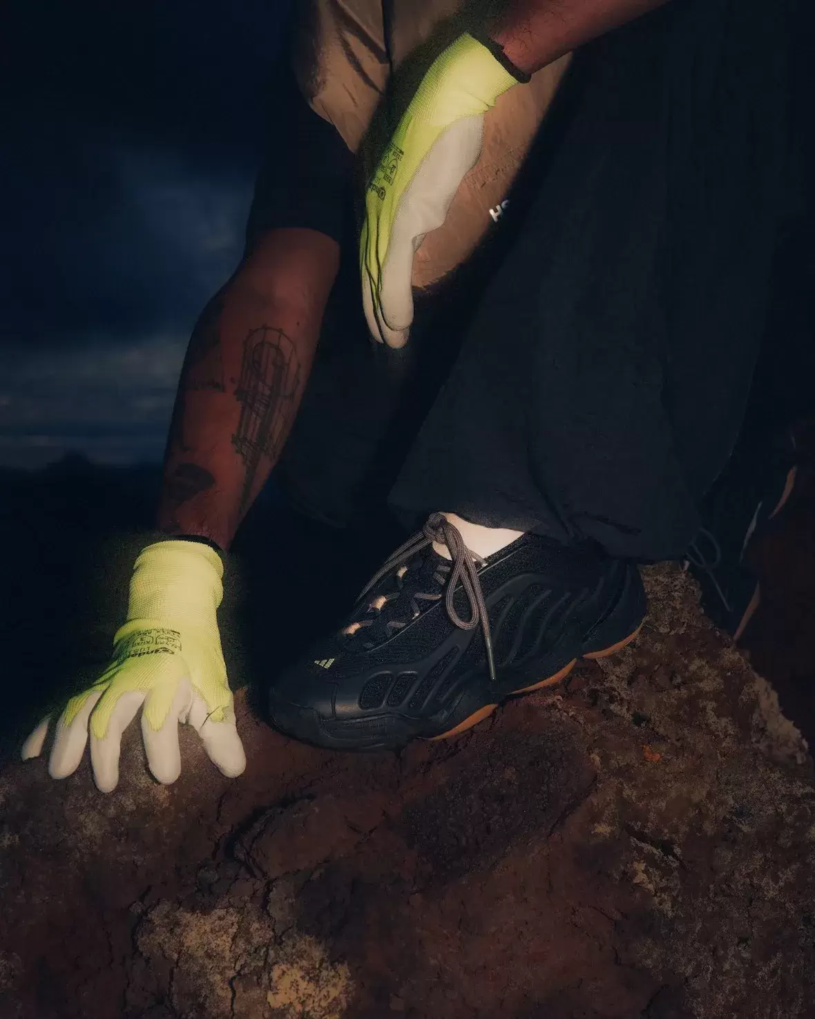 HAL Studios x adidas Intimidation Low 套裝將於 9 月 3 日發佈 HAL Studios, adidas Intimidation, adidas - HAL Studios x adidas Intimidation Low 套裝將於 9 月 3 日發佈