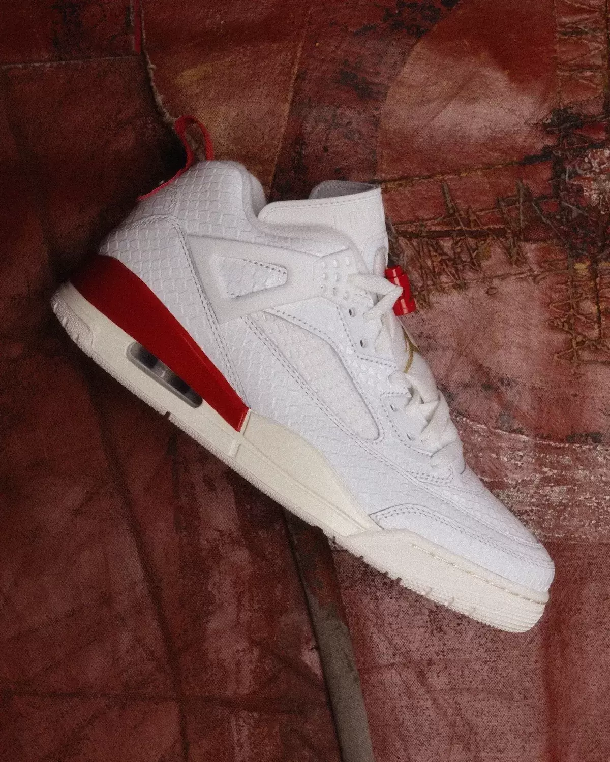喬丹低幫鞋 "El Vuelo "向墨西哥自由鬥士傳統致敬 Nike, Jordan Spizike Low, Jordan Spizike - 喬丹低幫鞋 "El Vuelo "向墨西哥自由鬥士傳統致敬