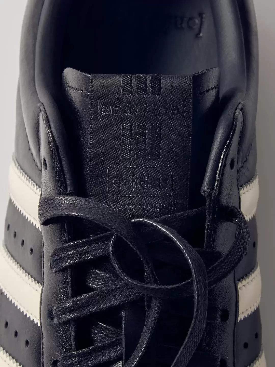 羅尼-菲格 x 阿迪達斯超級明星 "黑領帶 2.0"8 月 25 日發佈 Ronnie Fieg, KITH, adidas superstar - 羅尼-菲格 x 阿迪達斯超級明星 "黑領帶 2.0"8 月 25 日發佈