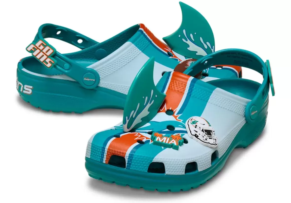 NFL x Crocs 系列 9 月 18 日開售 Crocs - NFL x Crocs 系列 9 月 18 日開售