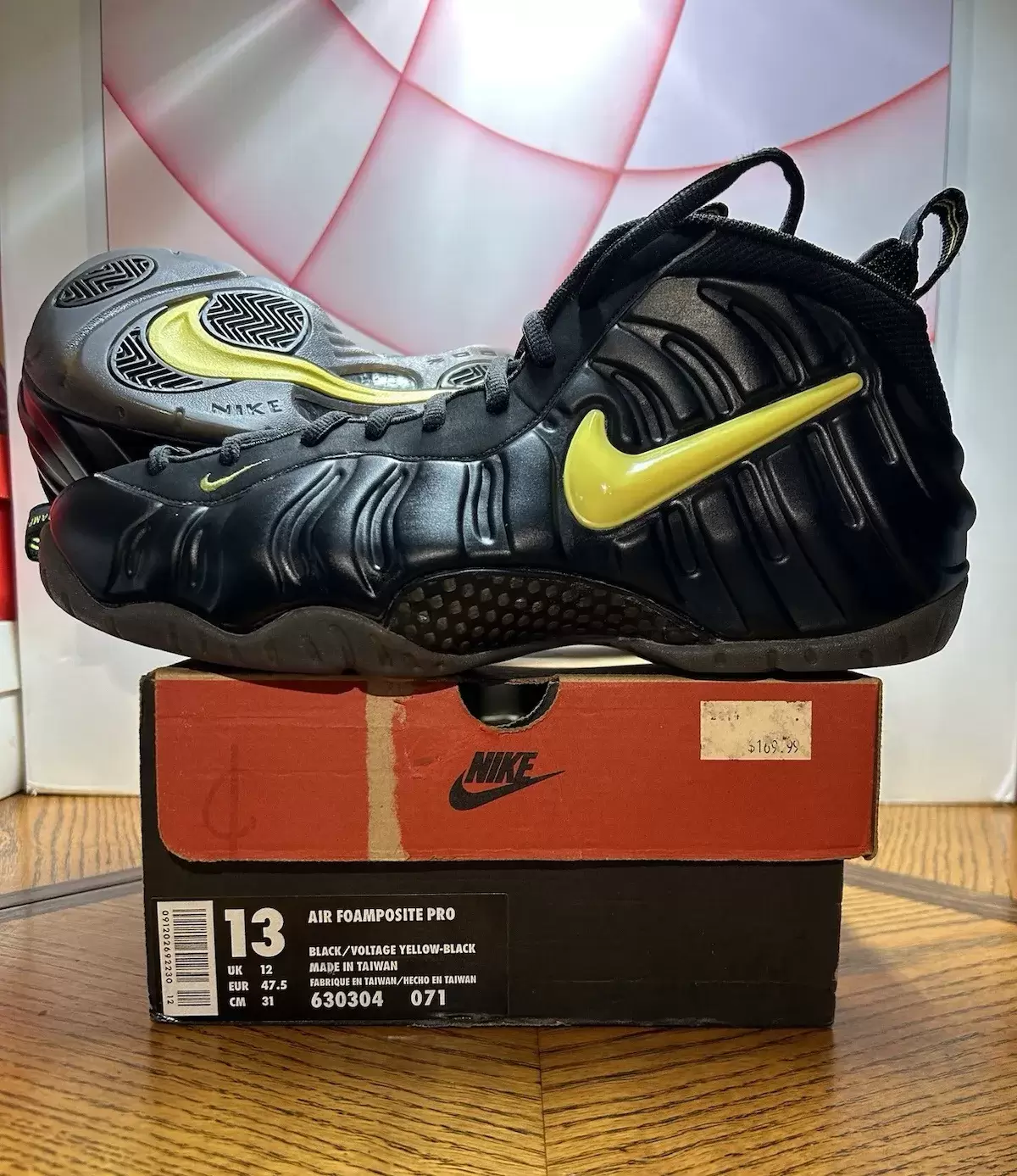 耐克 Air Foamposite Pro "Voltage "將於 2026 年夏季回歸 Nike Air Foamposite Pro, Nike - 耐克 Air Foamposite Pro "Voltage "將於 2026 年夏季回歸