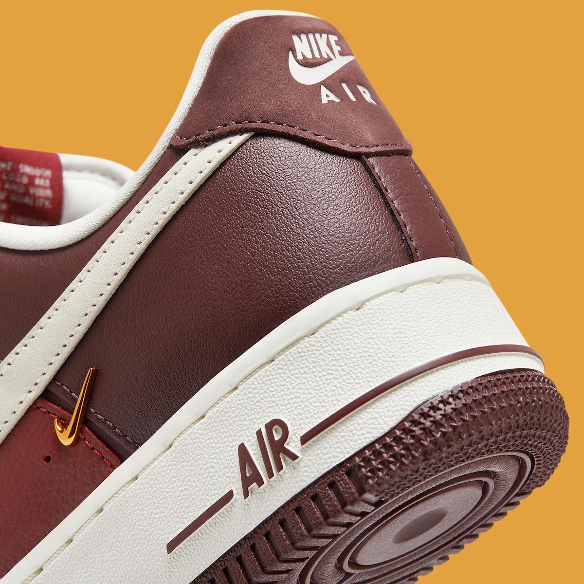耐克 Air Force 1 Low LX "團隊紅 "配四個迷你 Swooshes Nike Air Force 1 Low, Nike Air Force 1, Nike - 耐克 Air Force 1 Low LX "團隊紅 "配四個迷你 Swooshes