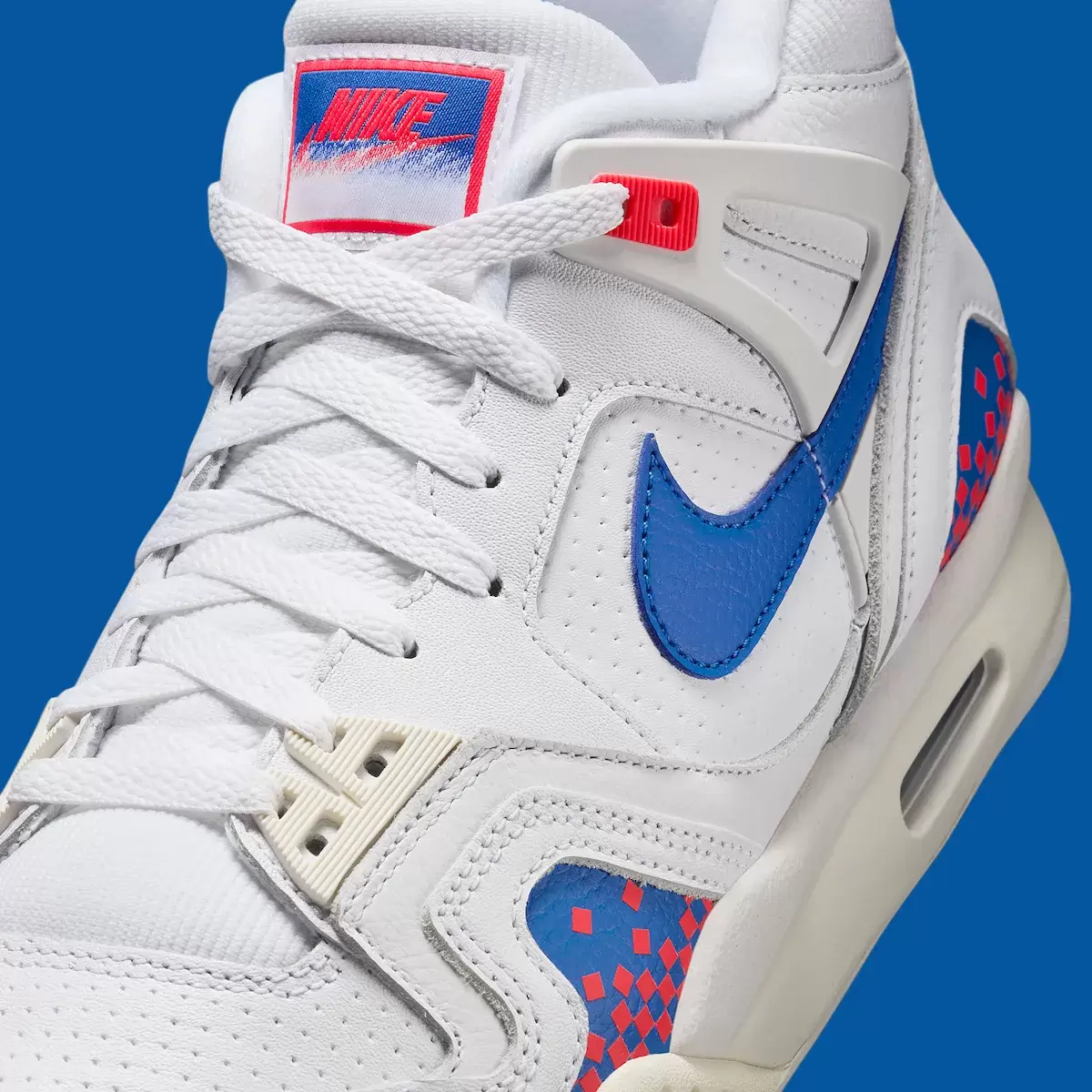 耐克 Air Tech Challenge 2 "像素球場 "8 月 30 日回歸 Nike Air Tech Challenge II, Nike Air Tech Challenge, Nike - 耐克 Air Tech Challenge 2 "像素球場 "8 月 30 日回歸