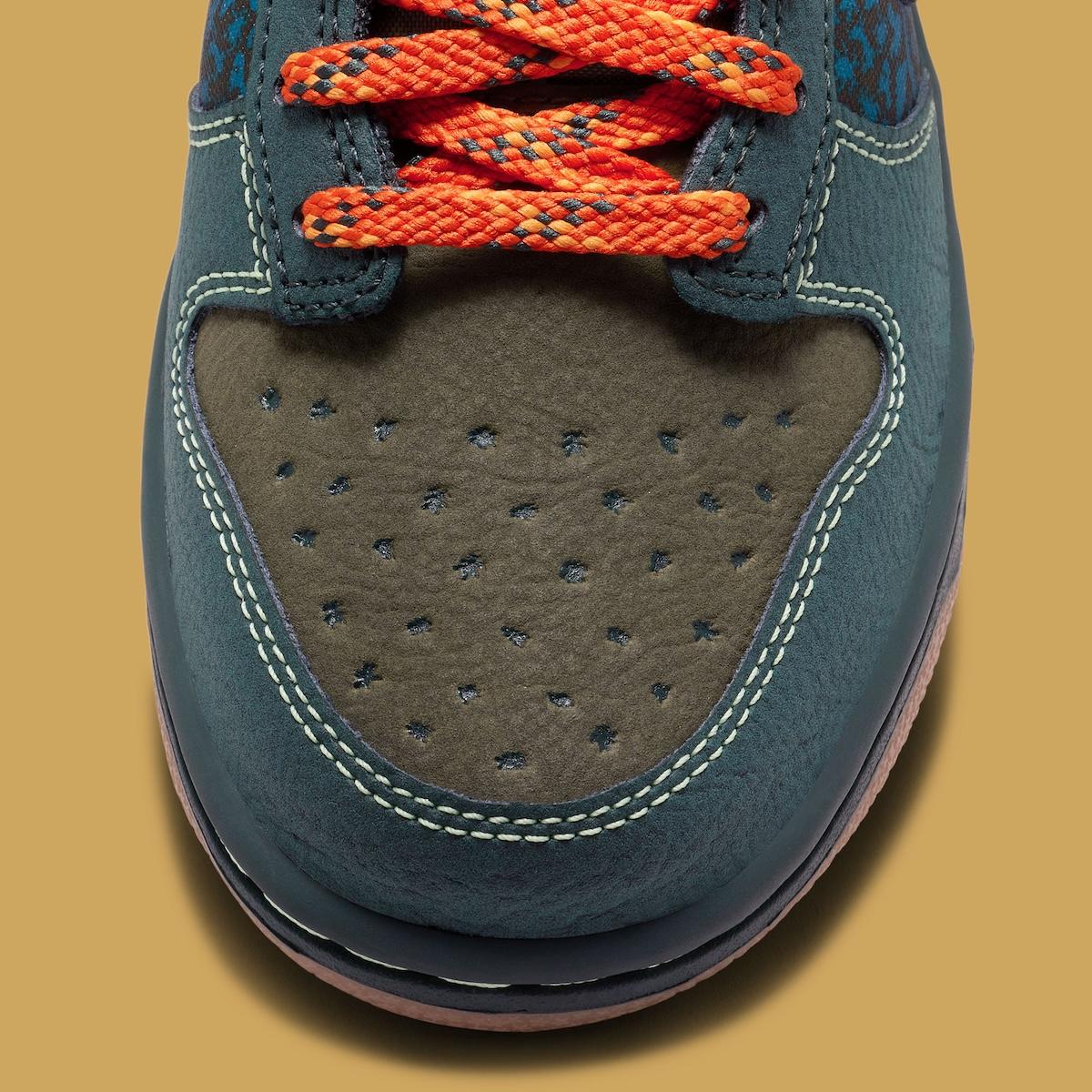 耐克 Dunk Low GS 採用瘋狂的顏色和圖案 Nike Dunk Low, Nike - 耐克 Dunk Low GS 採用瘋狂的顏色和圖案