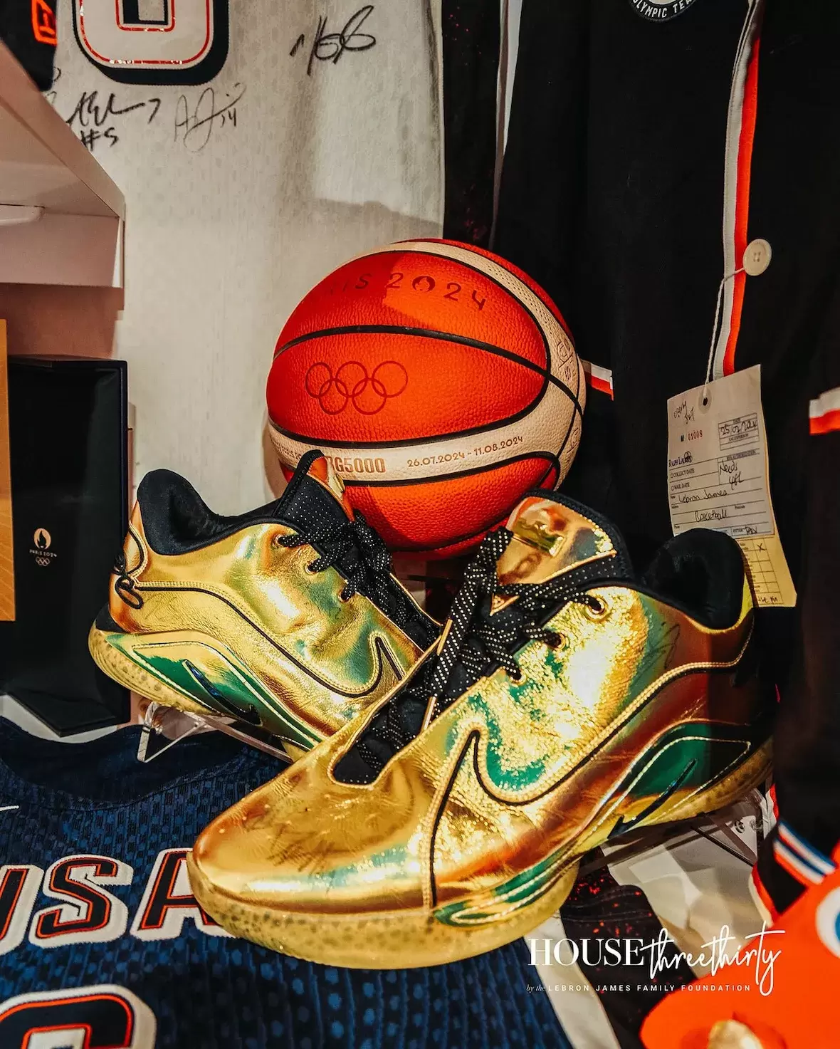 耐克僅發佈 8 套勒布朗 22 "不朽套裝" Nike LeBron 22, Nike - 耐克僅發佈 8 套勒布朗 22 "不朽套裝"
