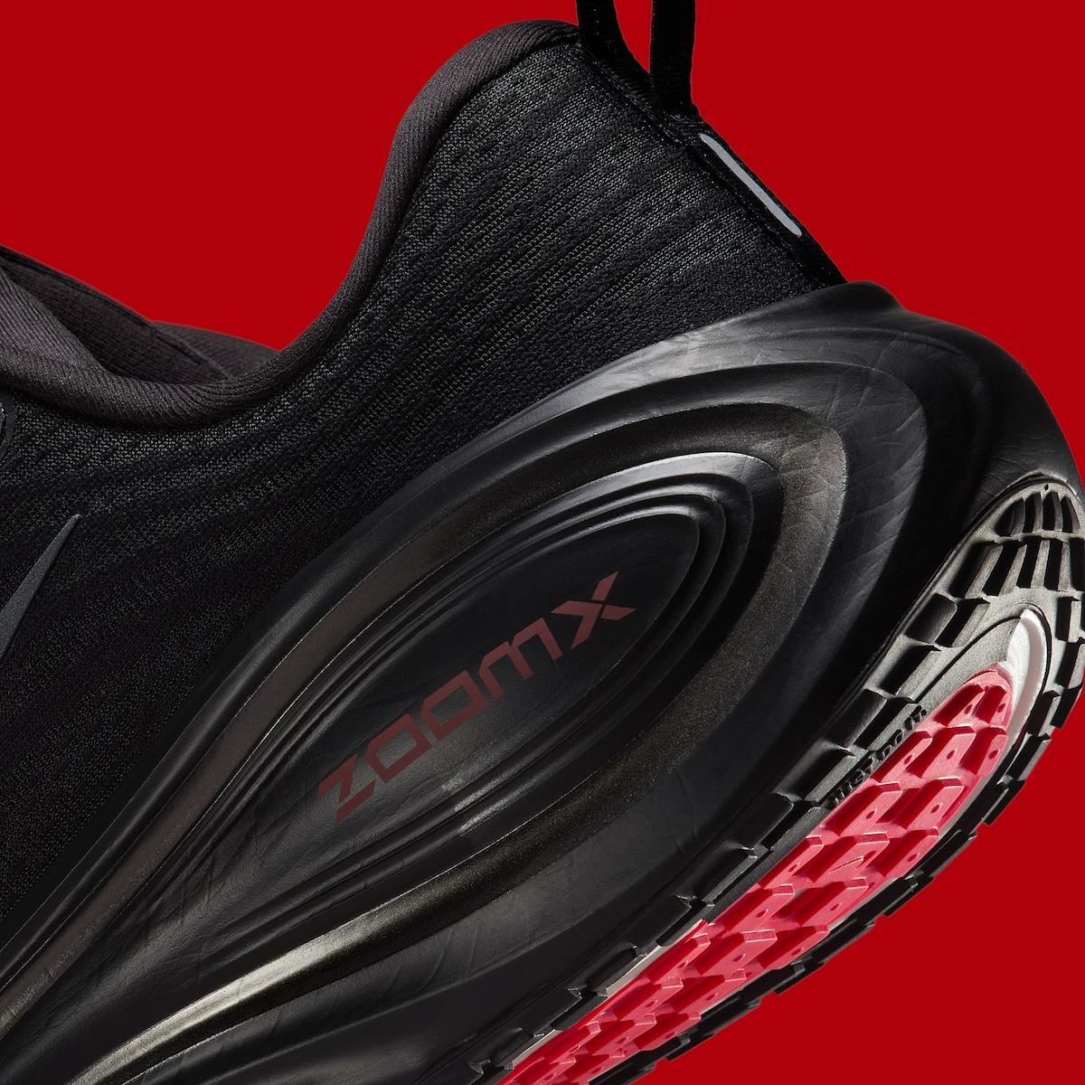 耐克 Vomero Plus "Bred "於 2025 年 8 月發佈 Nike Vomero Plus, Nike, Bred - 耐克 Vomero Plus "Bred "於 2025 年 8 月發佈
